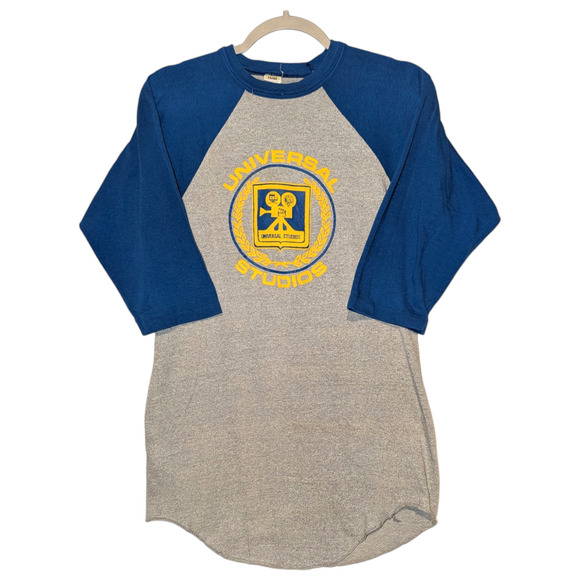 70s / 80s Universal Studios Raglan t shirt - Picture 1 of 8